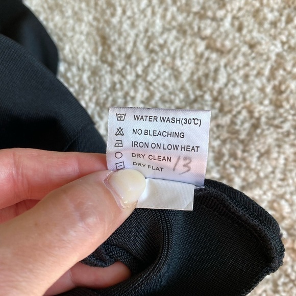 Black miniskirt bodycon medium or large New NWT - Picture 6 of 8